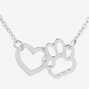 NWOT Pet Heart And Paw Print Silver Necklace